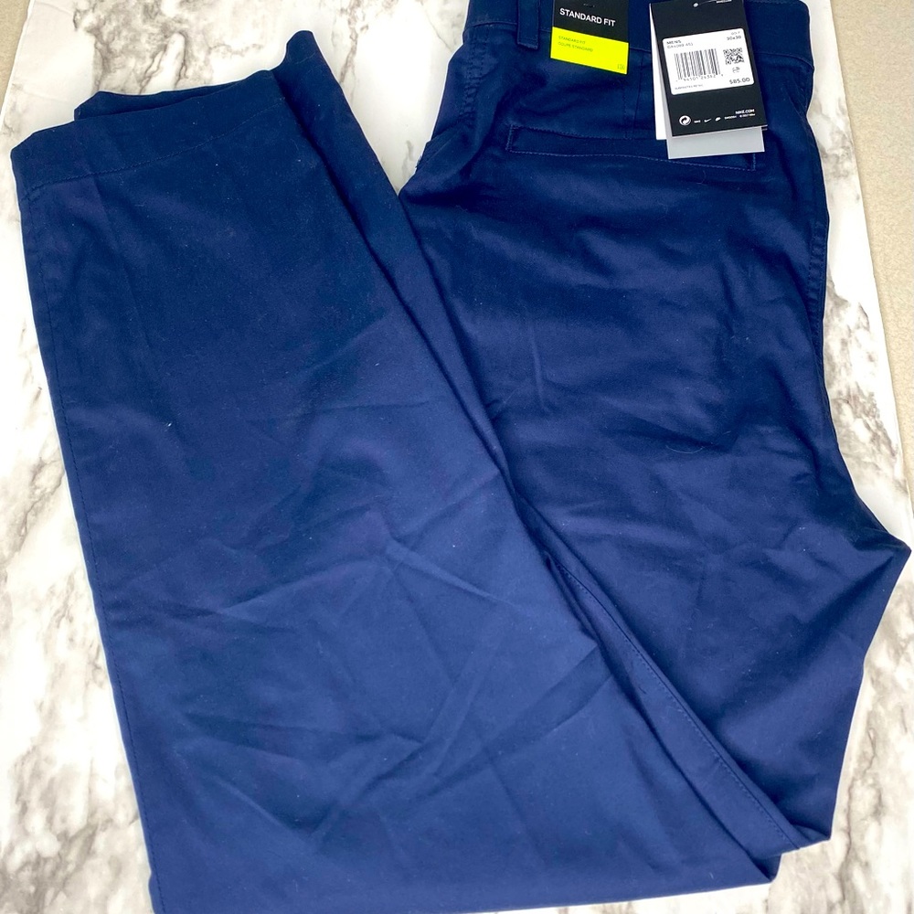 Nike Golf Pants Dry-Fit. Brand New! Still with the tags! Size 30x30.
